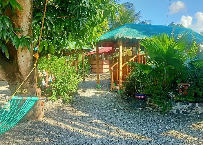 Bamboo 2* Moalboal